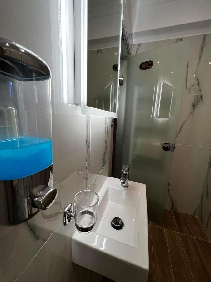 Atlantis Apartments Artemi Extérieur photo